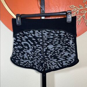 Free People movement Dip It Low Jacquard Short  size Medium black/silver